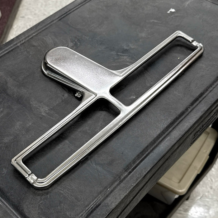 16" BOTTOM PLATE FOR SANITAIRE VACUUM
