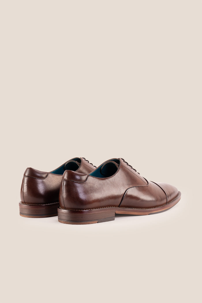 Jarred Brown mens premium leather Oxford shoes featuring a distinctive toecap design and a polished brown finish.