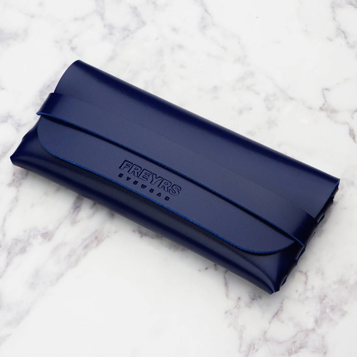 Onyx Sunglasses: Black