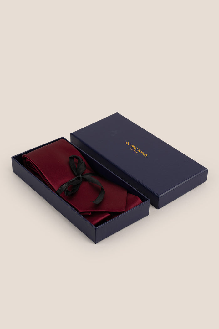 Sleek Bordo tie with luxurious design, perfect for weddings, office wear, and formal occasions.
