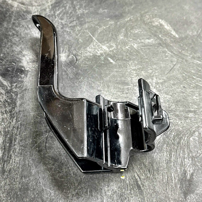 UPPER CORD RETAINER HOOK FOR 887 SANITAIRE VACUUM (14766119N)