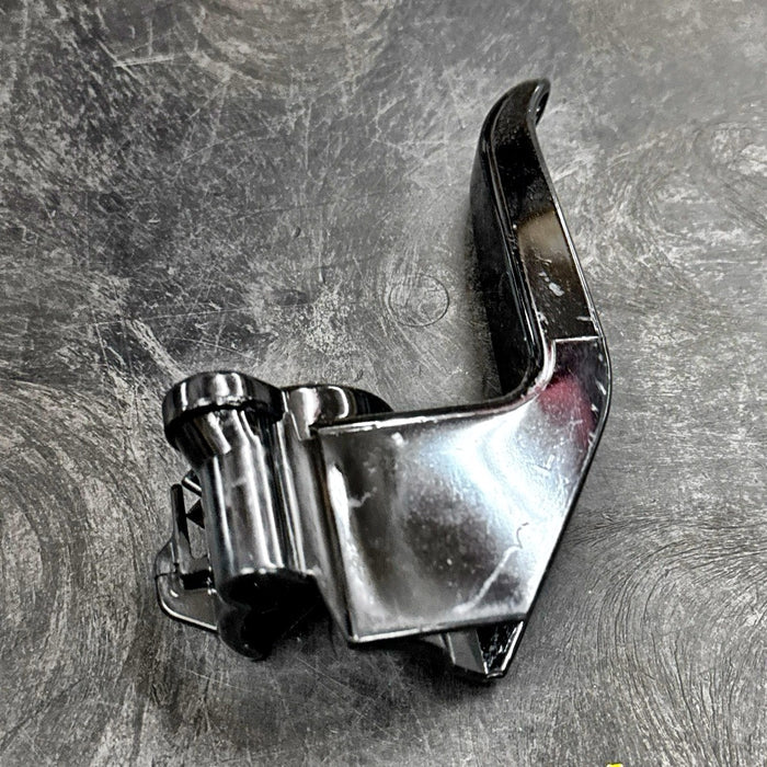 UPPER CORD RETAINER HOOK FOR 887 SANITAIRE VACUUM (14766119N)
