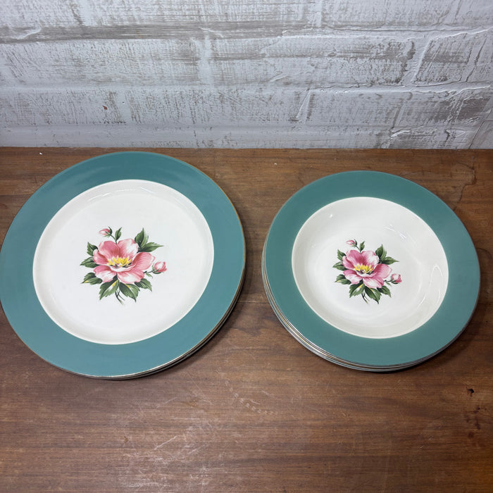 Vintage Homer Laughlin Century Green Plate / Salad Bowl Set